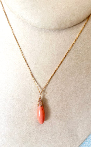 #628 large teardrop coral 16” chain necklace