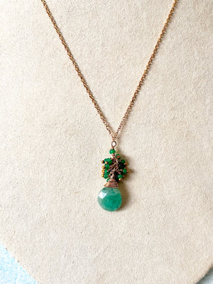#647 emerald drop seed bead cluster 16” chain necklace