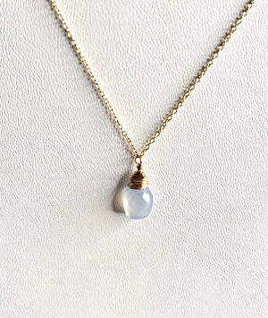 #214 lav blue chalcedony single tear drop necklace