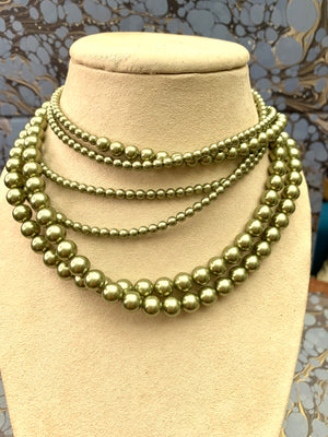 #001 Olive green pearls 3necklace set