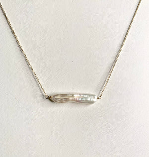 #280 tube pearl necklace