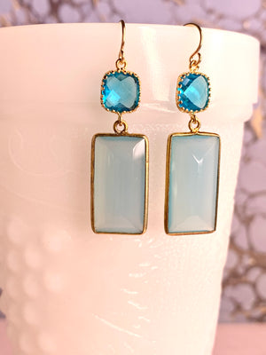 #052 Blue chalcedony rectangle & apatite quarts square