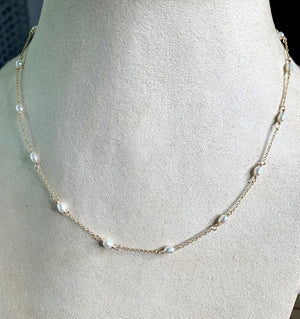 #446 white rice, pearl chain necklace