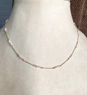 #424 pale pink seed pearls chain necklace